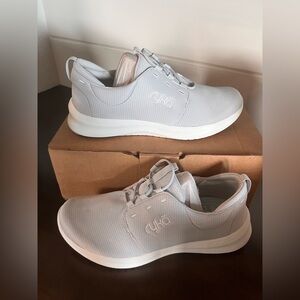 NEW Ryka Women's Renew Athletic Shoes in Light Gray